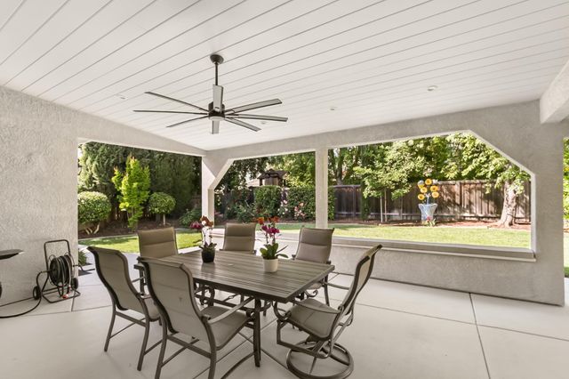 5415 Rogers St, Davis, CA 95618