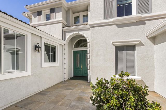 5415 Rogers St, Davis, CA 95618