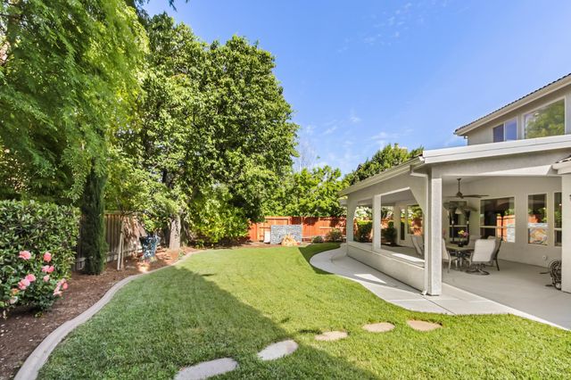 5415 Rogers St, Davis, CA 95618