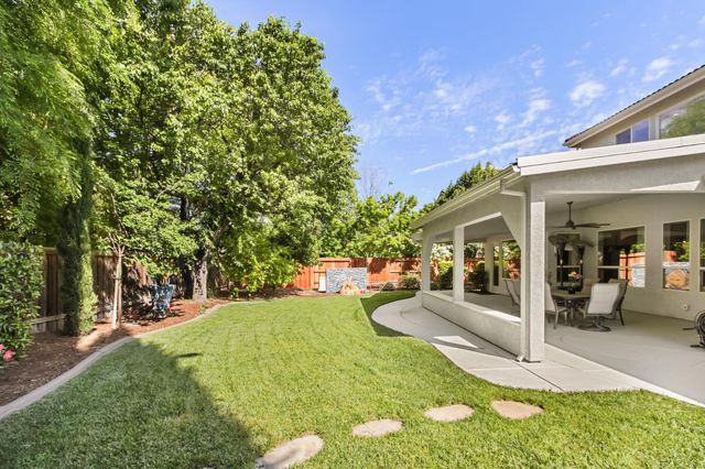 5415 Rogers St, Davis, CA 95618