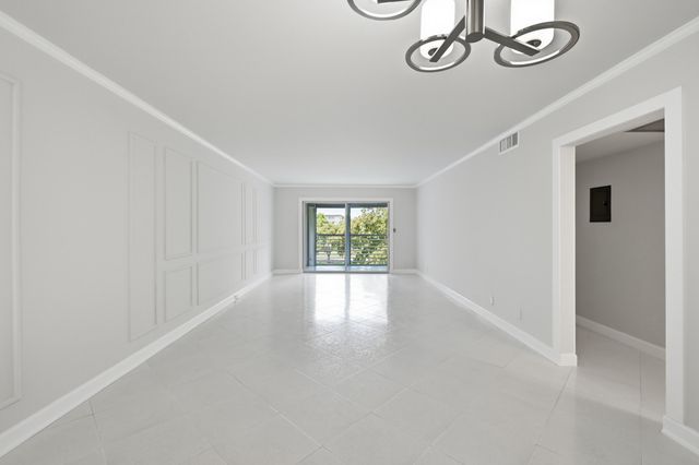 2006 Granada Drive M3, Coconut Creek, FL 33066