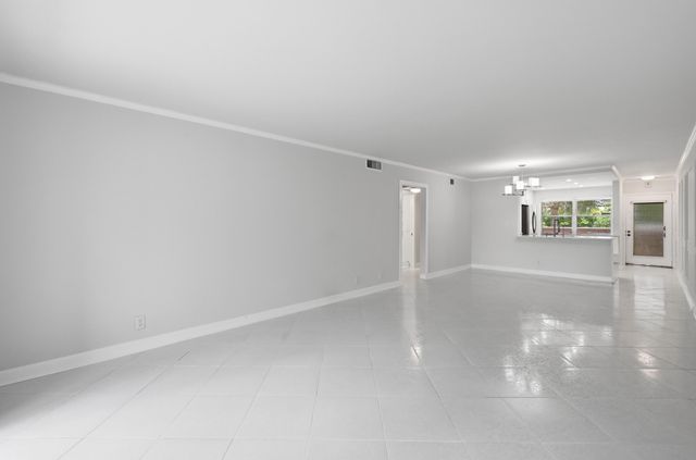 2006 Granada Drive M3, Coconut Creek, FL 33066