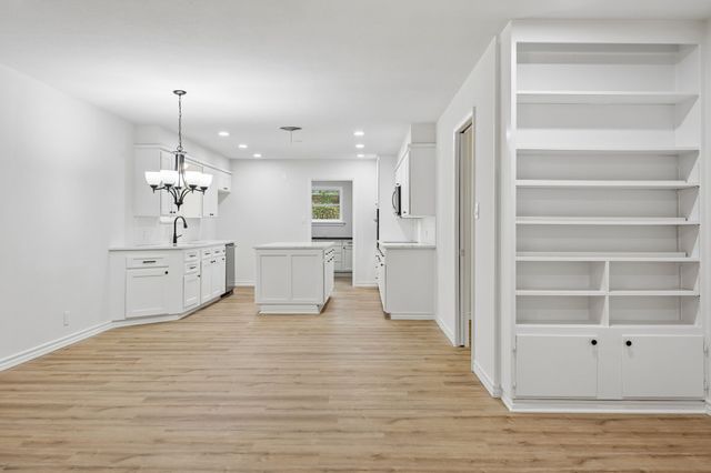 5805 Wedgmont Circle N N, Fort Worth, TX 76133