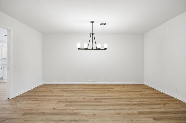 5805 Wedgmont Circle N N, Fort Worth, TX 76133