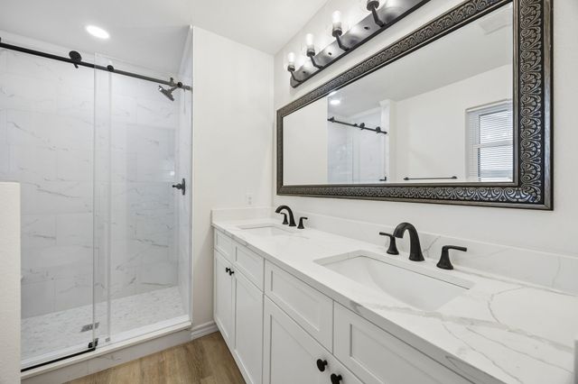 5805 Wedgmont Circle N N, Fort Worth, TX 76133