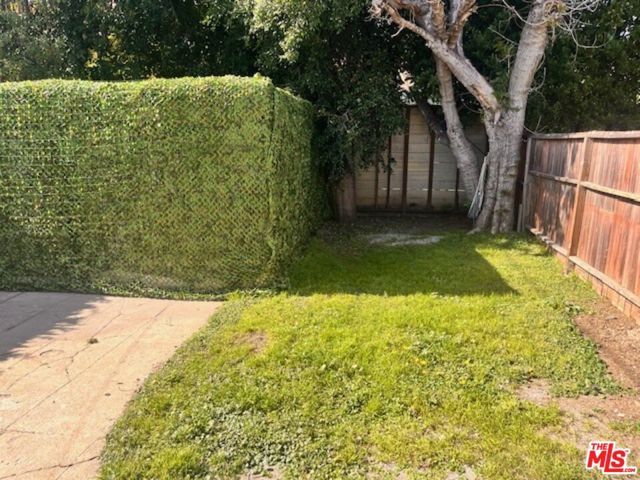 841 N Kilkea Drive, Los Angeles, CA 90046