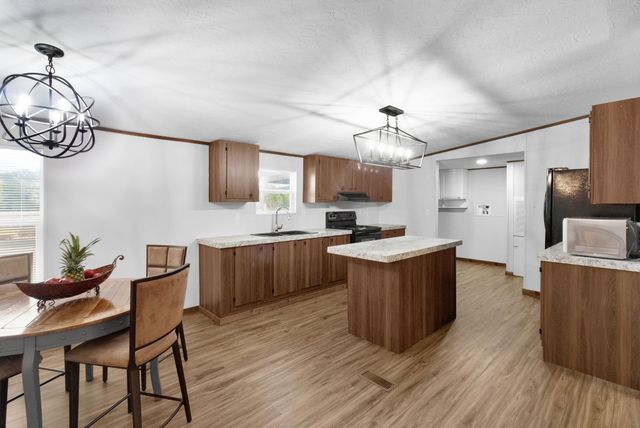 1800 County Road 2105, Kemp, TX 75143