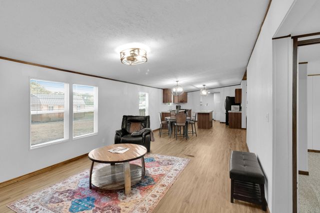 1800 County Road 2105, Kemp, TX 75143
