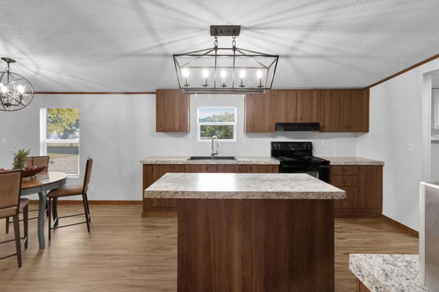 1800 County Road 2105, Kemp, TX 75143