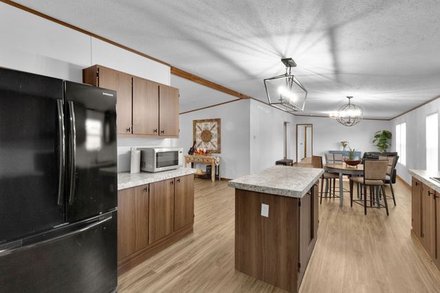 1800 County Road 2105, Kemp, TX 75143
