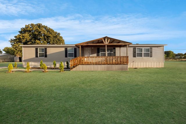 1800 County Road 2105, Kemp, TX 75143