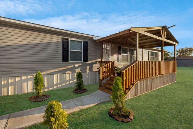 1800 County Road 2105, Kemp, TX 75143