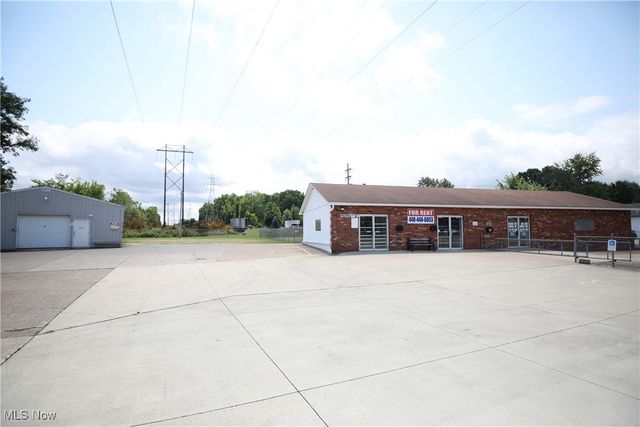 41957 N Ridge Road, Elyria, OH 44035