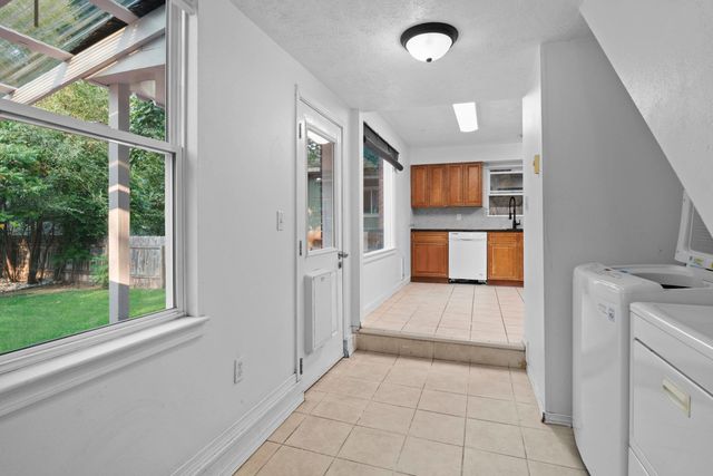 15905 E 4th Ave, Spokane Valley, WA 99037