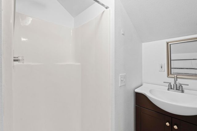 15905 E 4th Ave, Spokane Valley, WA 99037