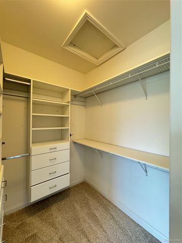 4392 Navin Field Lane, Troy, MI 48085