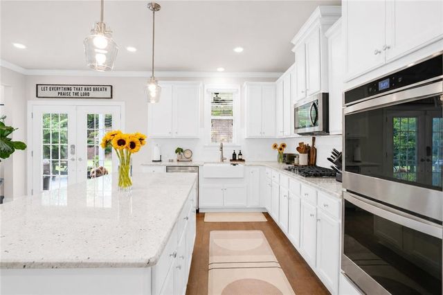415 Carmichael Circle, Canton, GA 30115