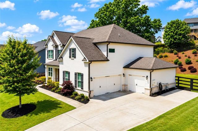 415 Carmichael Circle, Canton, GA 30115