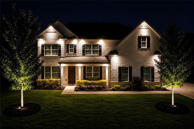 415 Carmichael Circle, Canton, GA 30115
