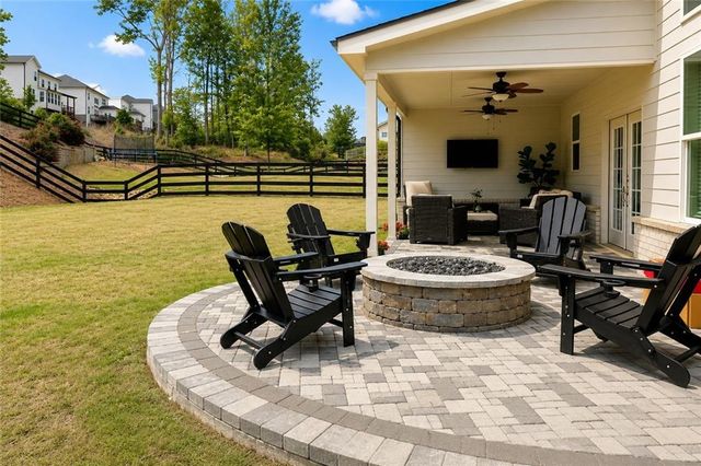 415 Carmichael Circle, Canton, GA 30115