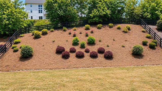415 Carmichael Circle, Canton, GA 30115