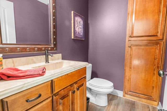 2528 Byrd Rd., Jacksonville, TX 75766