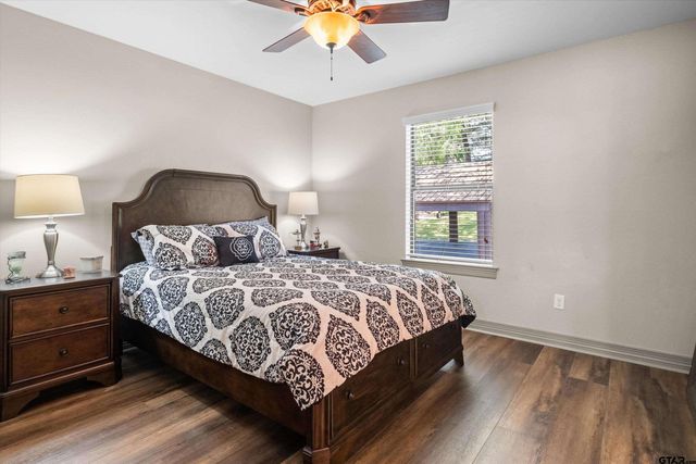 2528 Byrd Rd., Jacksonville, TX 75766
