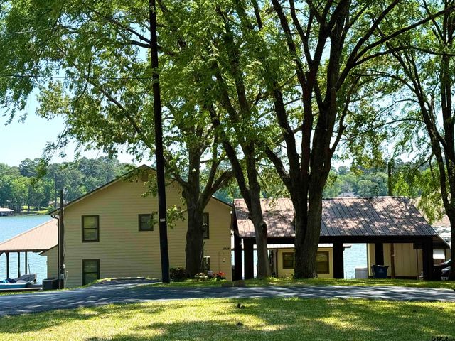 2528 Byrd Rd., Jacksonville, TX 75766