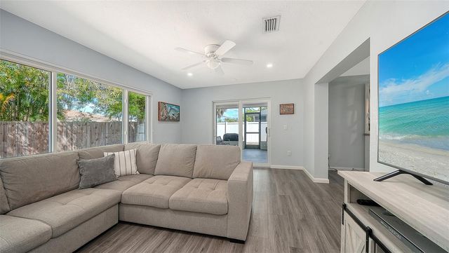 972 LEEWARD ROAD, Venice, FL 34293