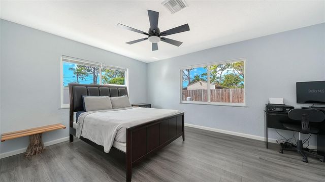 972 LEEWARD ROAD, Venice, FL 34293