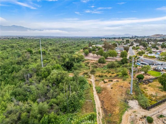 3998 Bluff, Norco, CA 92860