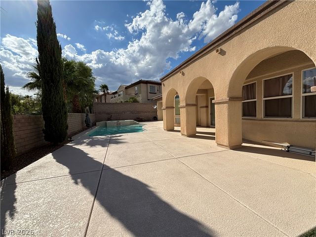 623 Chervil Valley Drive, Las Vegas, NV 89138