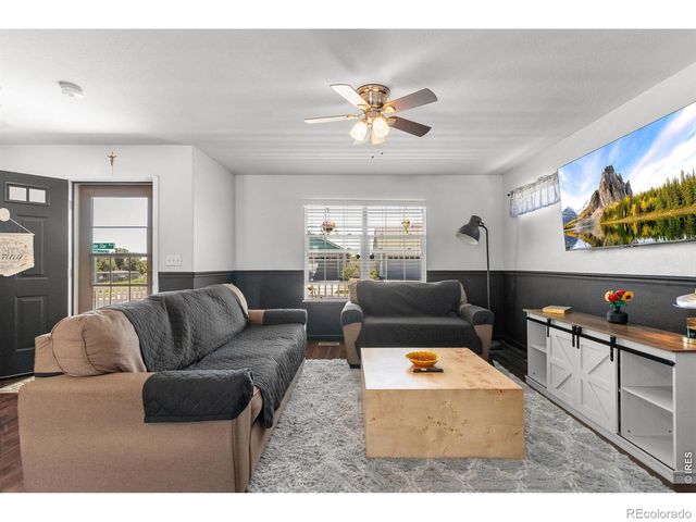2421 Shooting Star Way, Evans, CO 80620