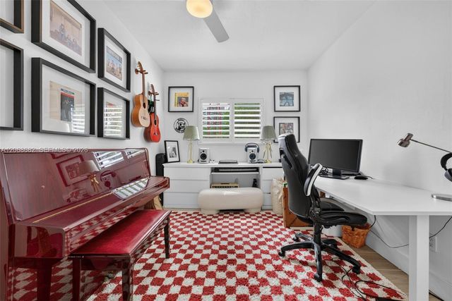 2924 Day Avenue N314, Miami, FL 33133