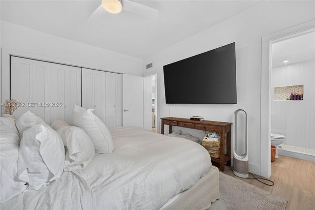 2924 Day Avenue N314, Miami, FL 33133