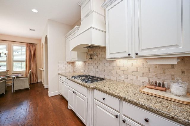 2722 Cypress Woods Lane, Manvel, TX 77578