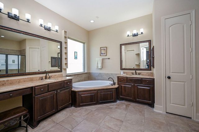 2722 Cypress Woods Lane, Manvel, TX 77578