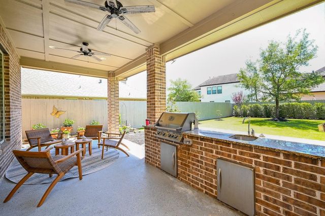 2722 Cypress Woods Lane, Manvel, TX 77578