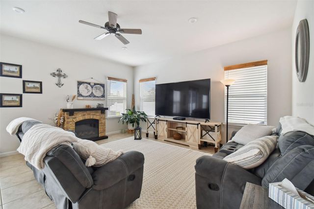 8308 GREENWAY AVENUE, Wesley Chapel, FL 33544