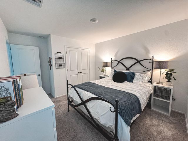 19380 Villa Mesa Dr, New Caney, TX 77357