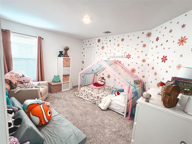 19380 Villa Mesa Dr, New Caney, TX 77357