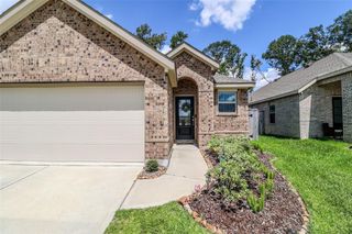 19380 Villa Mesa Dr, New Caney, TX 77357