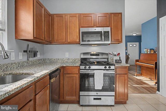 143 N KATRIN CIR, New Castle, DE 19720