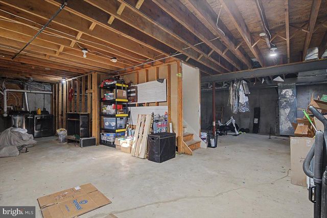 143 N KATRIN CIR, New Castle, DE 19720