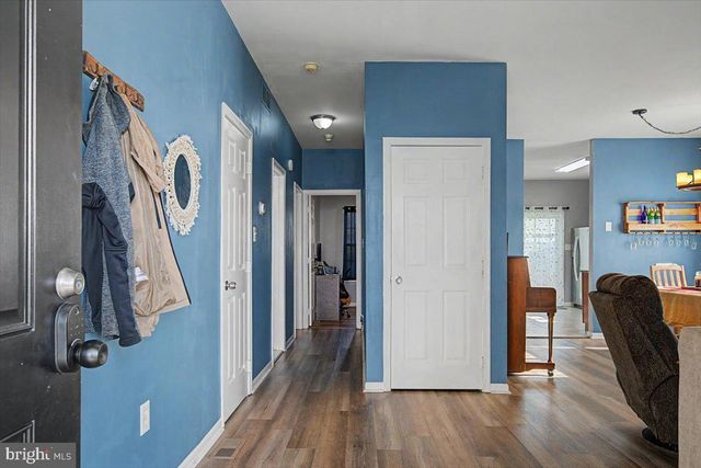 143 N KATRIN CIR, New Castle, DE 19720