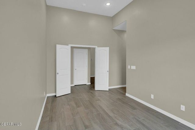 3809 Peak Place, El Paso, TX 79938