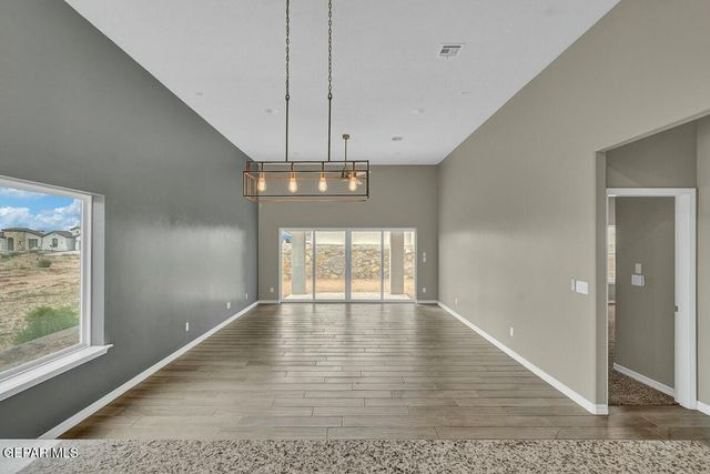 3809 Peak Place, El Paso, TX 79938