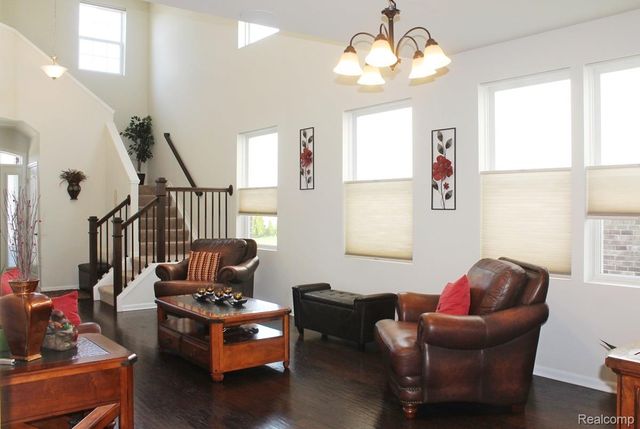 860 Backshore Drive, Canton Charter Township, MI 48187