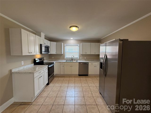 1422 Orvis Street, Charlotte, NC 28216