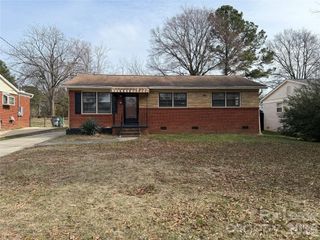 1422 Orvis Street, Charlotte, NC 28216